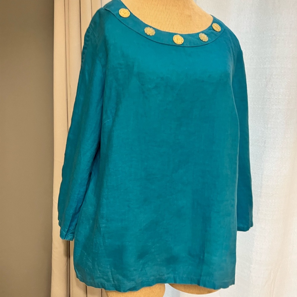 Turquoise blue eco-friendly & sustainable 100% linen top size medium